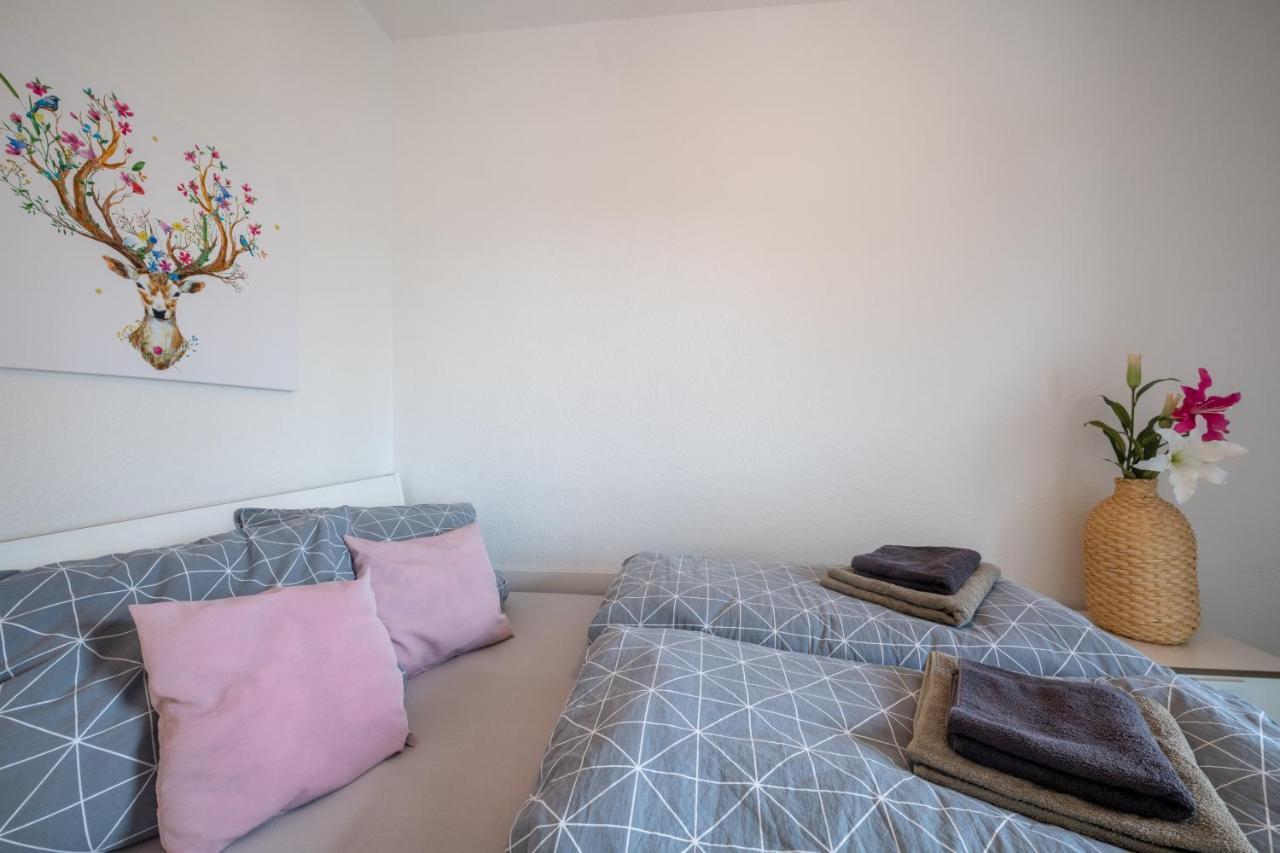 Moderne Eg-Wohnung In Sudenburg Mit Parkplatz, Top Anbindung Magdeburg Dış mekan fotoğraf